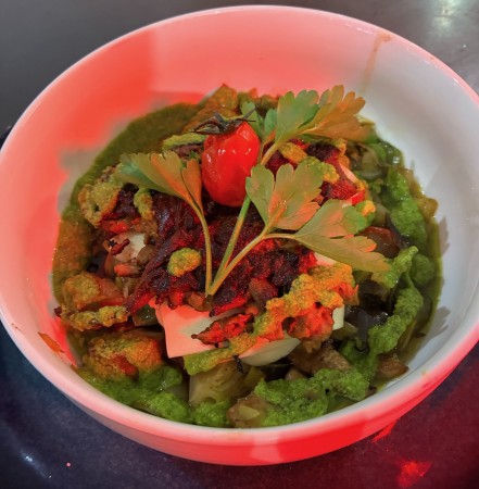 Notre zone d'activité pour ce service Apéro et Afterwork dans un bar à vin avec vins servis au verre et planches composées selon les produits du moment disponibles